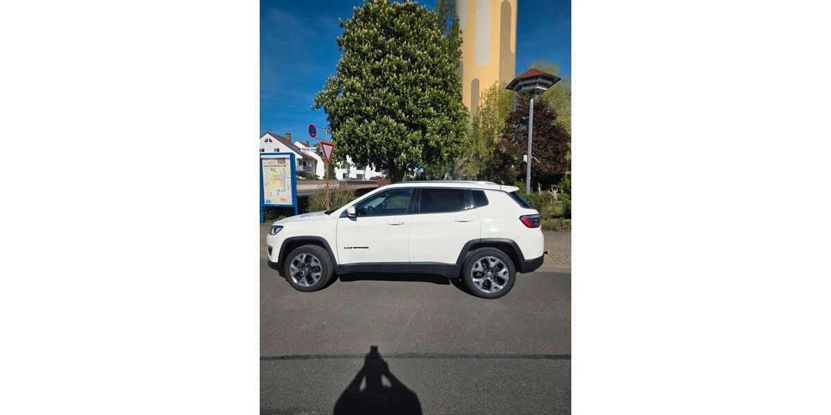 Jeep Compass 165.000 km 12.800 &euro; Niedernberg 63843