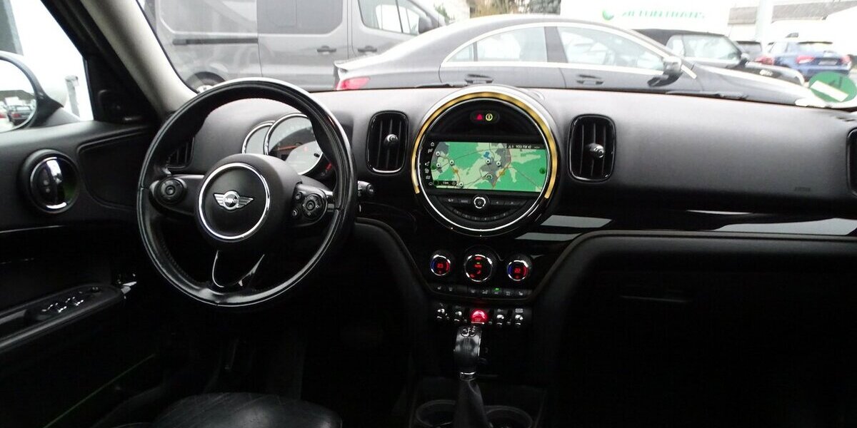 Mini Cooper S Countryman All4 Cooper S All4 Leder, Pano 83.980 km 19.390 &euro; Rodgau 63110