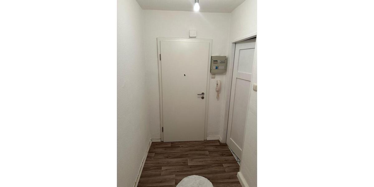 Dachgeschoßwohnung Hanau - 2 Zimmer, 42 m&sup2;, 180.000&euro; | Angebot:24877188