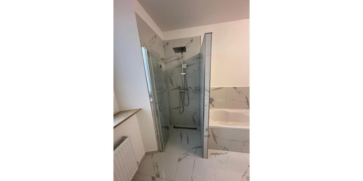 Etagenwohnung Freudenberg - 3 Zimmer, 95 m&sup2;, 1.000&euro; | Angebot:25941990