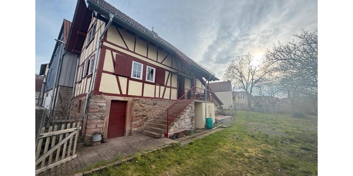 Einfamilienhaus Schöllkrippen - 2.5 Zimmer, 75 m&sup2;, 850&euro; | Angebot:25907279