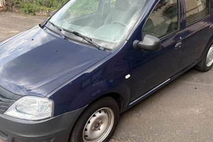 Dacia Logan 77.500 km 2.299 &euro; Freudenberg 97896