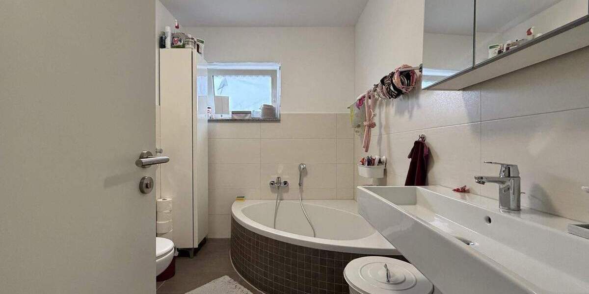 Etagenwohnung Mühlheim - 3 Zimmer, 76 m&sup2;, 339.000&euro; | Angebot:25746370