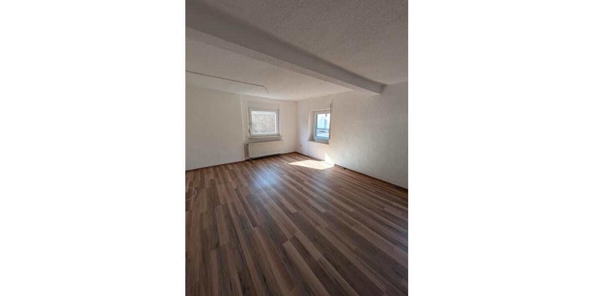 Einfamilienhaus Schöllkrippen - 398.000&euro; | Angebot:26057575