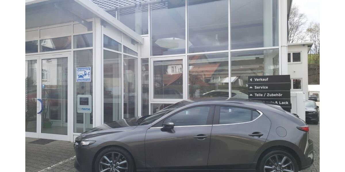 Mazda 3 82.373 km 19.650 &euro; Biebergemünd-Bieber 63599