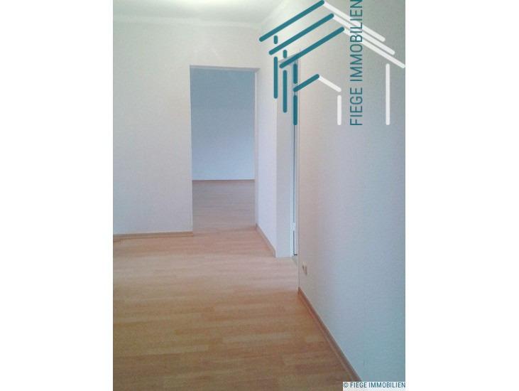 Etagenwohnung Hanau Großauheim - 3 Zimmer, 68 m&sup2;, 690&euro; | Angebot:26013339