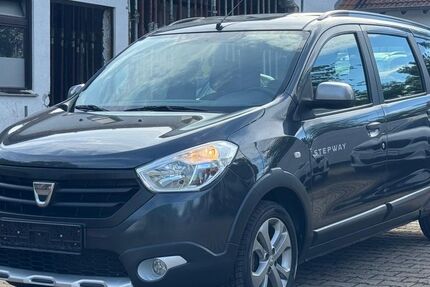 Dacia Lodgy 199.711 km 4.499 &euro; Dieburg 64807