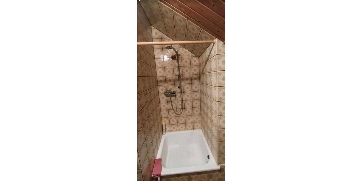 Dachgeschoßwohnung Erlenbach am Main - 2 Zimmer, 65 m&sup2;, 600&euro; | Angebot:26272740