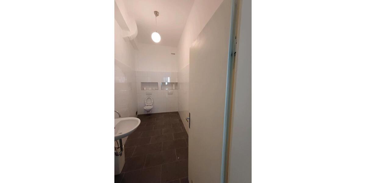 Gewerbeobjekt Aschaffenburg Österreicher Kolonie - 1.400&euro; | Angebot:25352999