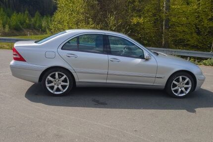 Mercedes-Benz C 180 205.000 km 4.100 &euro; weibersbrunn 63879