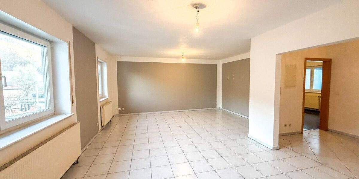 Etagenwohnung Leidersbach - 2 Zimmer, 80 m&sup2;, 600&euro; | Angebot:25774784