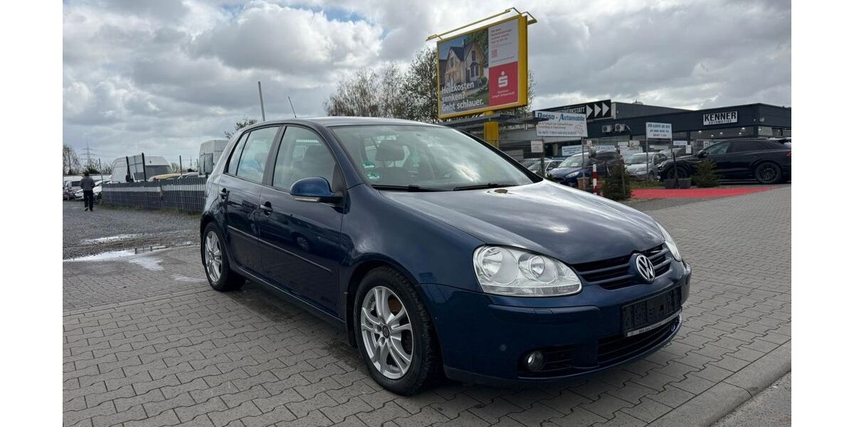 VW Golf 105.000 km 4.499 &euro; Dietzenbach 63128