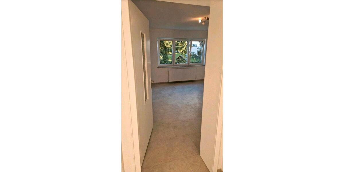 Etagenwohnung Goldbach - 4 Zimmer, 97 m&sup2;, 1.100&euro; | Angebot:26407095