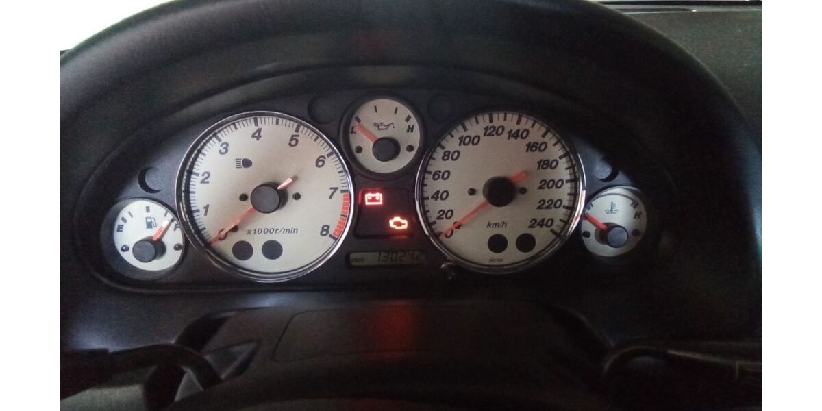 Mazda MX-5 130.000 km 6.850 &euro; Kahl 63796