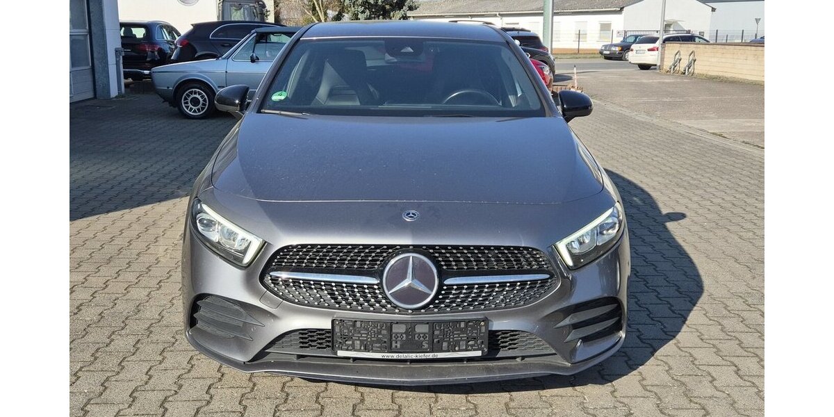 Mercedes-Benz A 200 d AMG Line Automatik, Navi, Rückfahrkamera, 211.222 km 16.390 &euro; Rodgau 63110