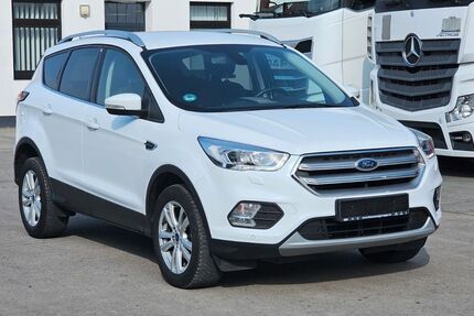 Ford Kuga 68.200 km 14.990 &euro; Babenhausen 64832