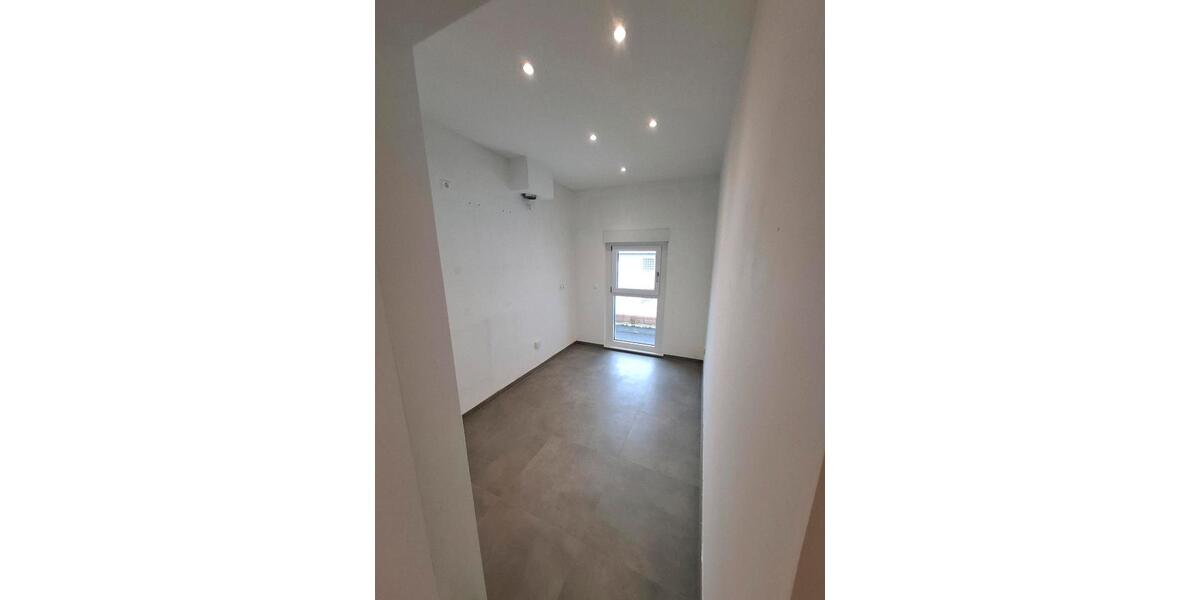 Mehrfamilienhaus, Wohnhaus Obernburg am Main - 15 Zimmer, 570 m&sup2;, 930.000&euro; | Angebot:26007203