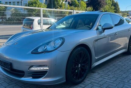 Porsche Panamera 308.000 km 16.900 &euro; Rödermark 63322