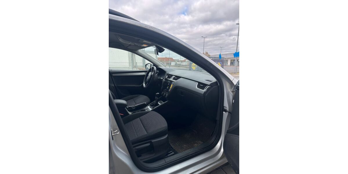 Skoda Octavia 308.000 km 4.500 &euro; Stockstadt am Main 63811