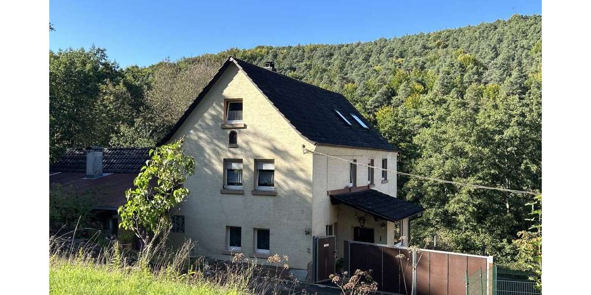 Einfamilienhaus Leidersbach / Roßbach Roßbach - 7 Zimmer, 151 m&sup2;, 275.000&euro; | Angebot:23811985