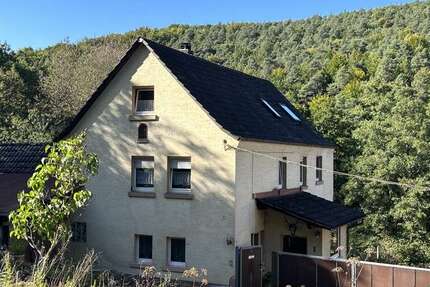 Haus Leidersbach / Roßbach Roßbach - 7 Zimmer, 151 m&sup2;, 275.000&euro; | Angebot:23811985