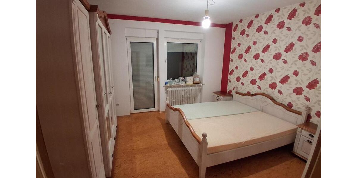 Etagenwohnung Sulzbach am Main - 6 Zimmer, 106 m&sup2;, 900&euro; | Angebot:25336001