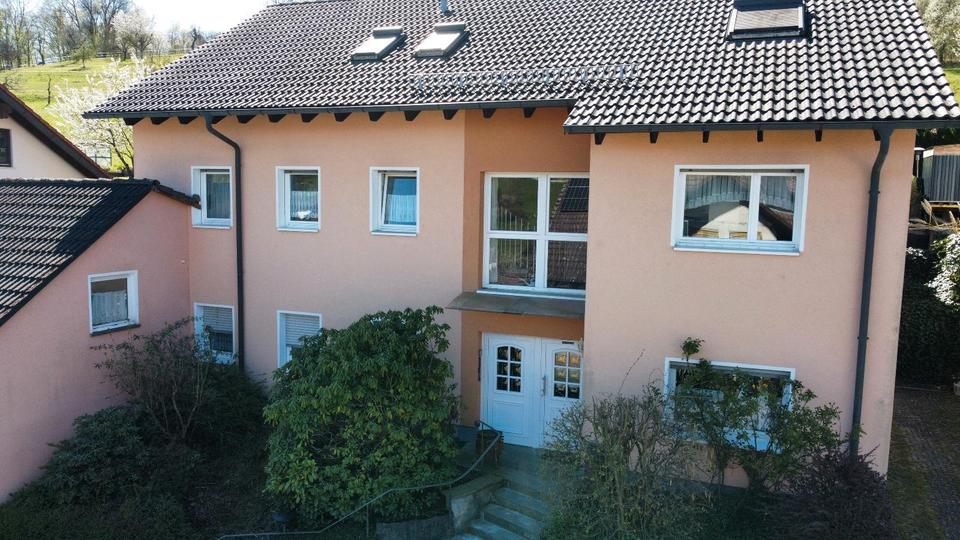 Einfamilienhaus Leidersbach - 9 Zimmer, 245 m&sup2;, 525.000&euro; | Angebot:26153287