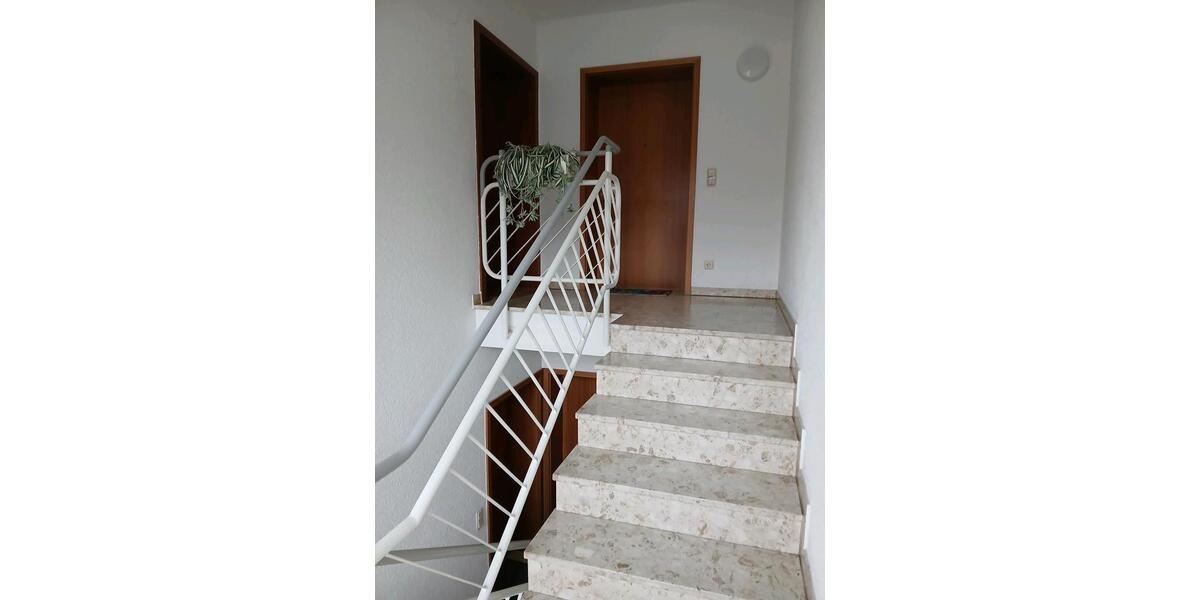 Dachgeschoßwohnung Hanau Groß-Steinheim - 3 Zimmer, 67 m&sup2;, 249.000&euro; | Angebot:24702772