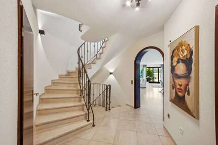 Haus Rodgau - 5 Zimmer, 238 m&sup2;, 698.000&euro; | Angebot:25996933