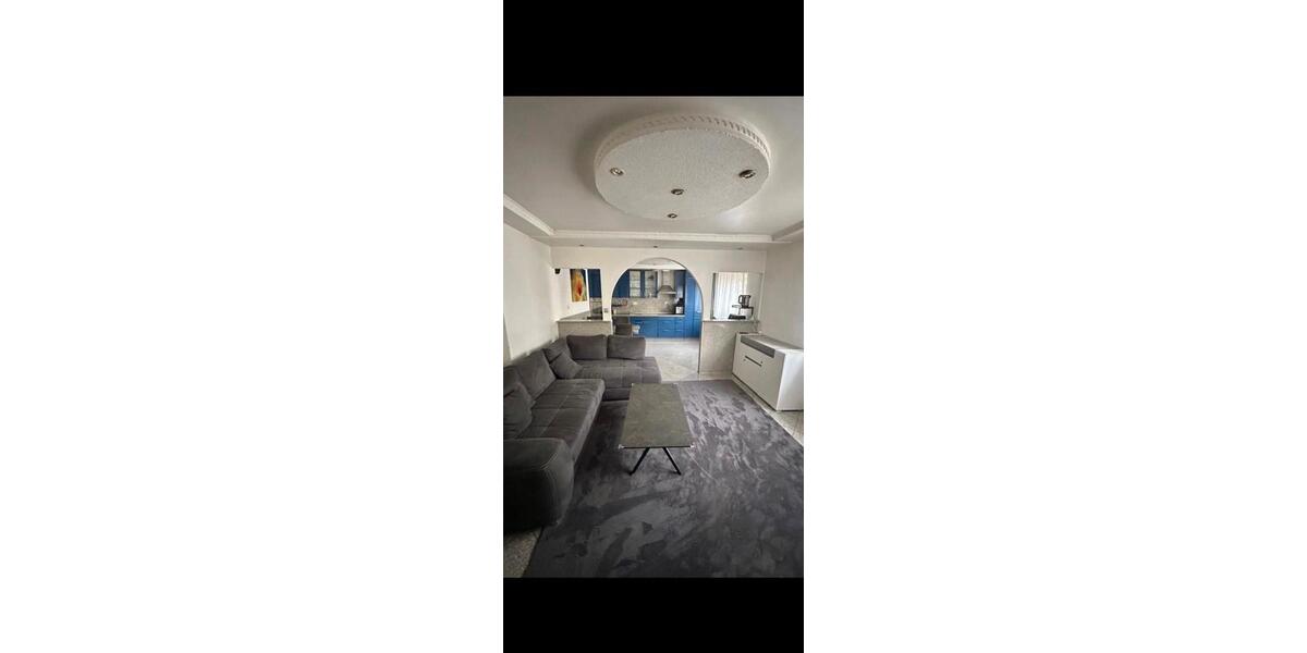 Erdgeschoßwohnung Hanau - 3 Zimmer, 70 m&sup2;, 180.000&euro; | Angebot:27022812
