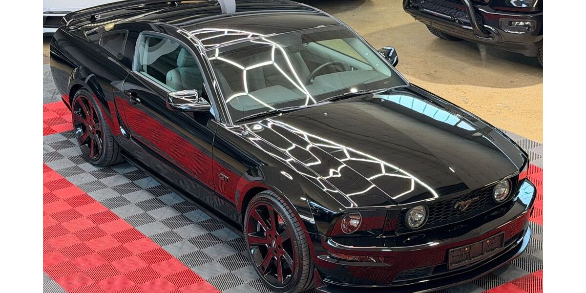 Ford Mustang 52.000 km 29.888 &euro; Kleinwallstadt 63839