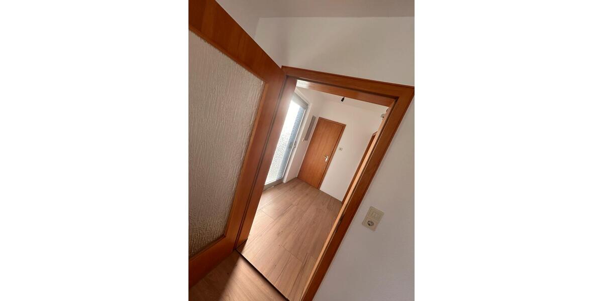 Erdgeschoßwohnung Goldbach - 3 Zimmer, 70 m&sup2;, 1.200&euro; | Angebot:26683670