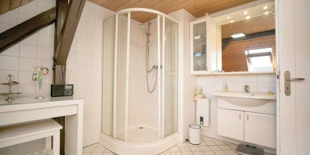 Mehrfamilienhaus, Wohnhaus Rödermark Ober-Roden - 9 Zimmer, 163 m&sup2;, 535.000&euro; | Angebot:25688998