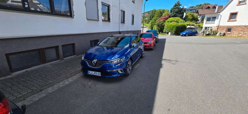 Renault Megane 44.000 km 17.800 &euro; Laufach 63846