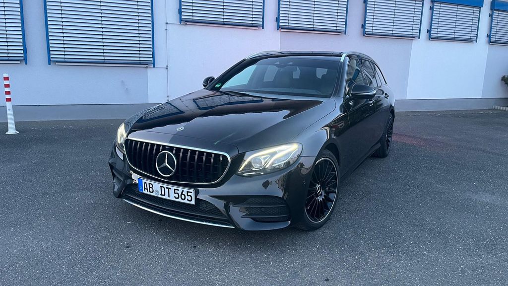 Mercedes-Benz E 400 195.849 km 26.900 &euro; Großostheim 63762