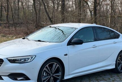 Opel Insignia 119.000 km 16.500 &euro; Rodgau 63110