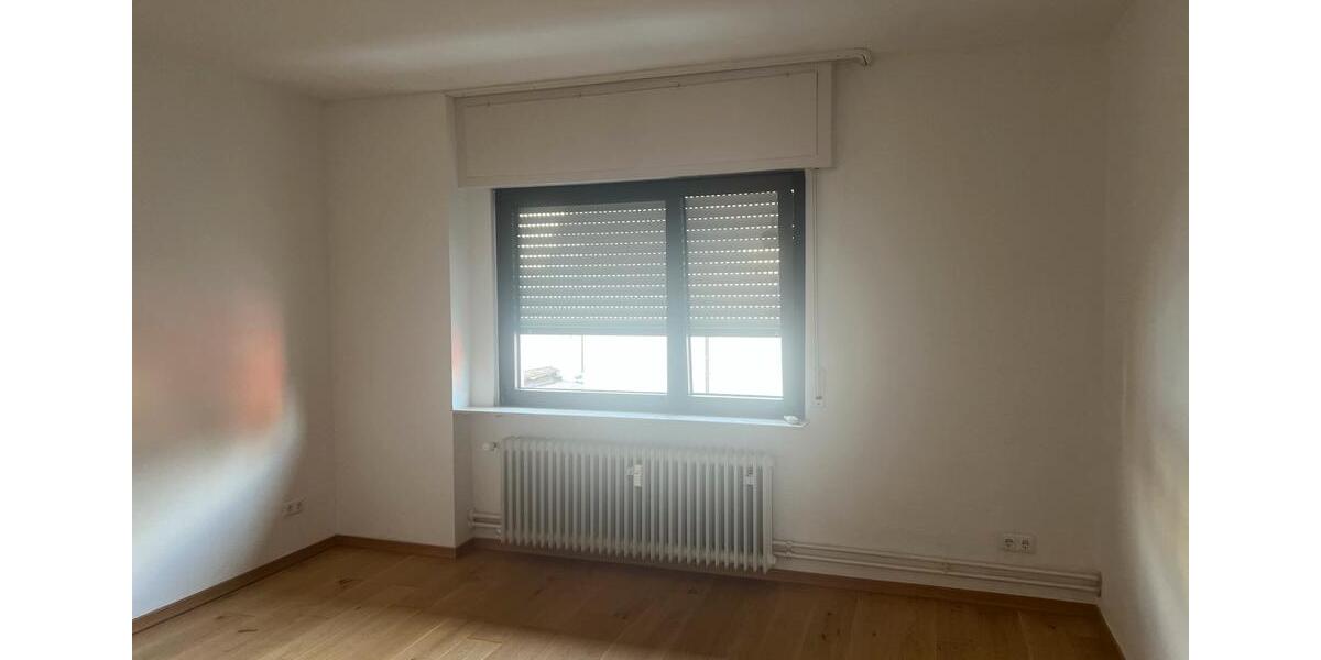 Etagenwohnung Dietzenbach - 2 Zimmer, 50 m&sup2;, 1.000&euro; | Angebot:26326817