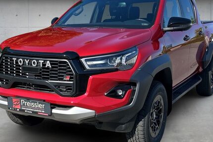 Toyota Hilux 2.000 km 63.995 &euro; Klingenberg 63911