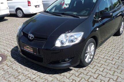 Toyota Auris 200.000 km 3.990 &euro; Erlenbach a. Main 63906