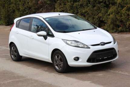 Ford Fiesta 215.000 km 1.750 &euro; Erlenbach a. Main 63906