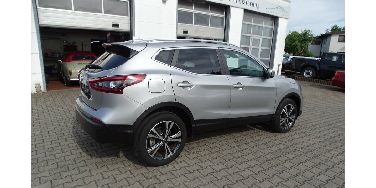BMW X3 xDrive 20 i xLine, HUD, Kamera, Ambientebeleuch 70.000 km 23.790 &euro; Rodgau 63110