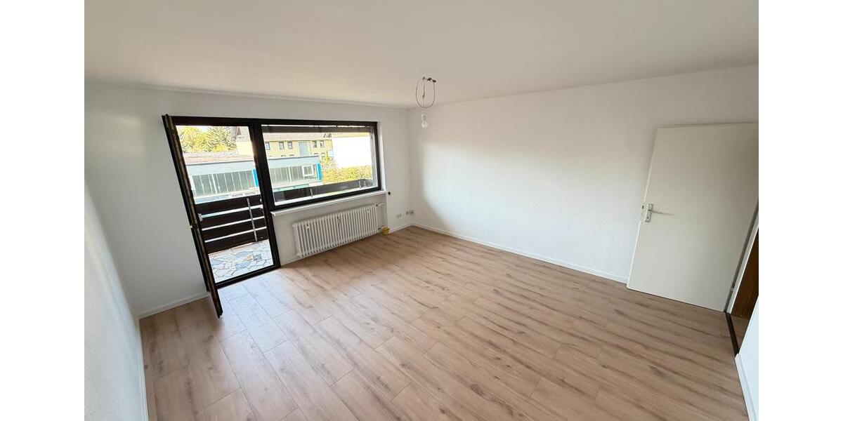 Etagenwohnung Maintal - 2 Zimmer, 60 m&sup2;, 695&euro; | Angebot:26199875