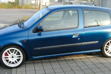 Renault Clio 192.000 km 7.490 &euro; Aschaffenburg 63743