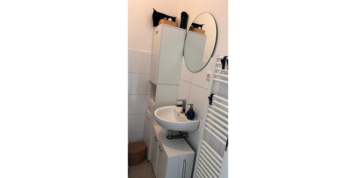 Dachgeschoßwohnung Aschaffenburg Damm - 2 Zimmer, 60 m&sup2;, 800&euro; | Angebot:26305554