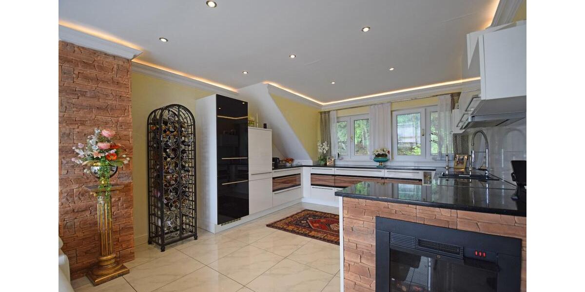 Etagenwohnung Freudenberg - 3 Zimmer, 83 m&sup2;, 289.000&euro; | Angebot:23392212