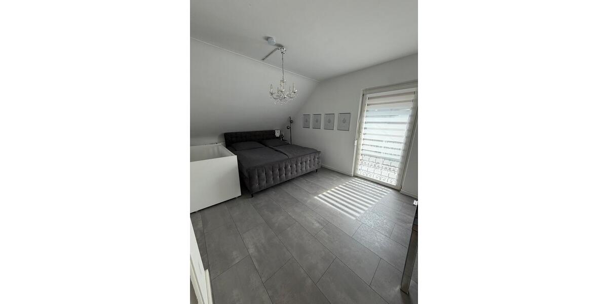 Dachgeschoßwohnung Breuberg - 4 Zimmer, 98 m&sup2;, 1.100&euro; | Angebot:26322088