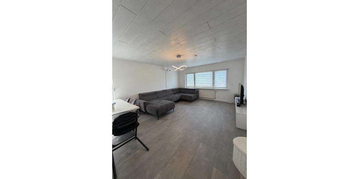 Dachgeschoßwohnung Breuberg - 4 Zimmer, 98 m&sup2;, 1.100&euro; | Angebot:26322088