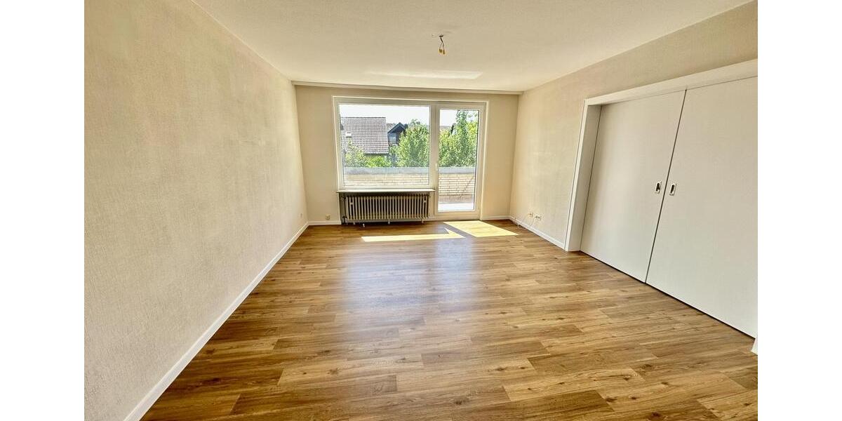 Etagenwohnung Hanau Kesselstadt - 3.5 Zimmer, 101 m&sup2;, 1.200&euro; | Angebot:26042754