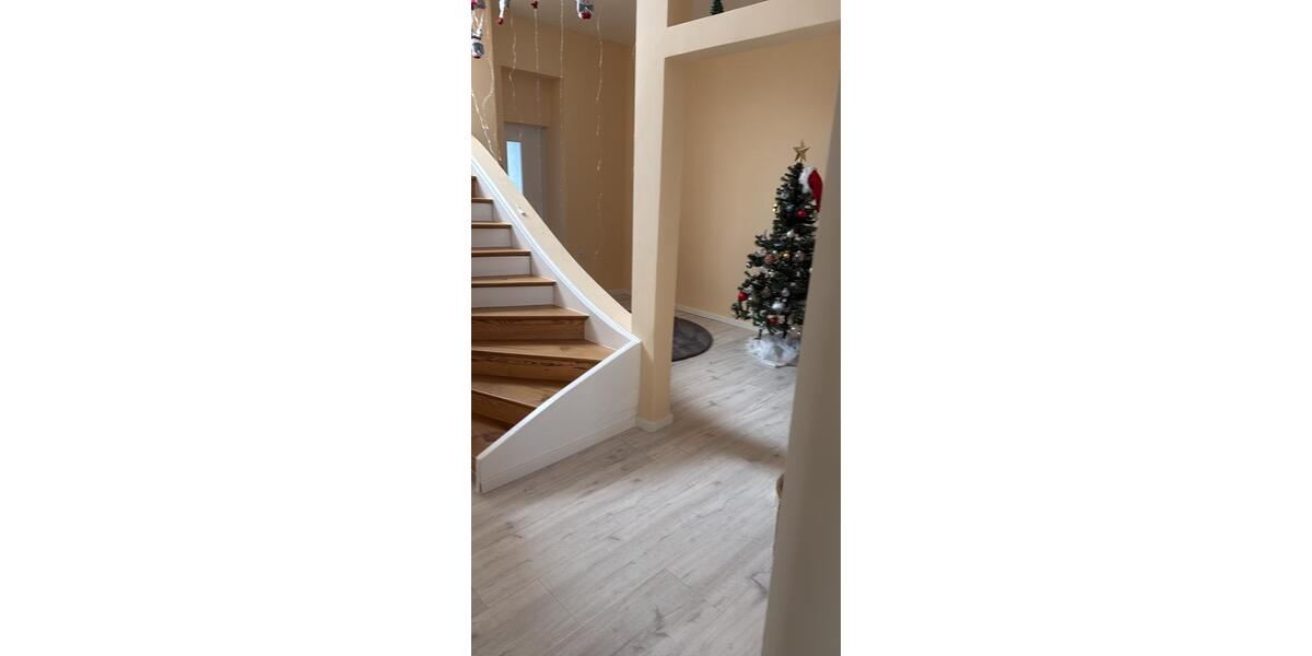 Einfamilienhaus Rodgau - 7 Zimmer, 255 m&sup2;, 549.000&euro; | Angebot:25999617