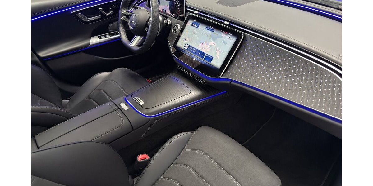 Mercedes-Benz E 300 T de 4M AMG PREMIUM+ AIRMATIC-AHK-PANO-DC! 13.821 km 68.499 &euro; Groß-Umstadt 64823